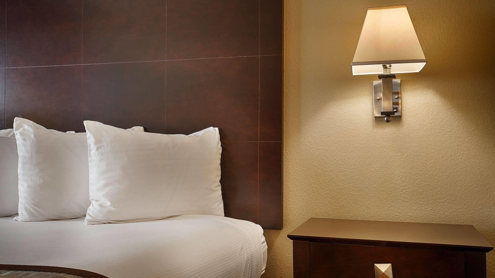 Best Western Garden Inn Santa Rosa Exterior foto
